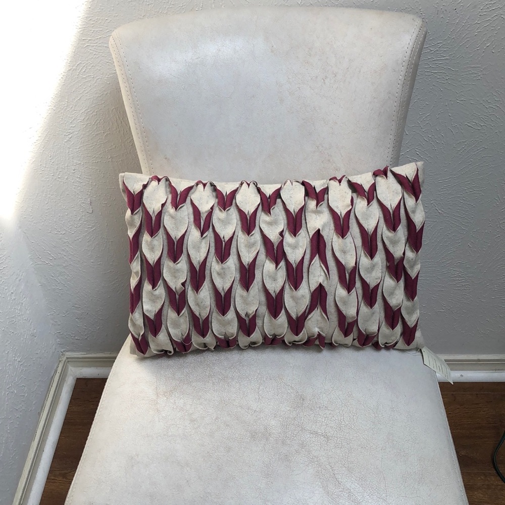 Decorative Wool patterned 16x10 Pillow